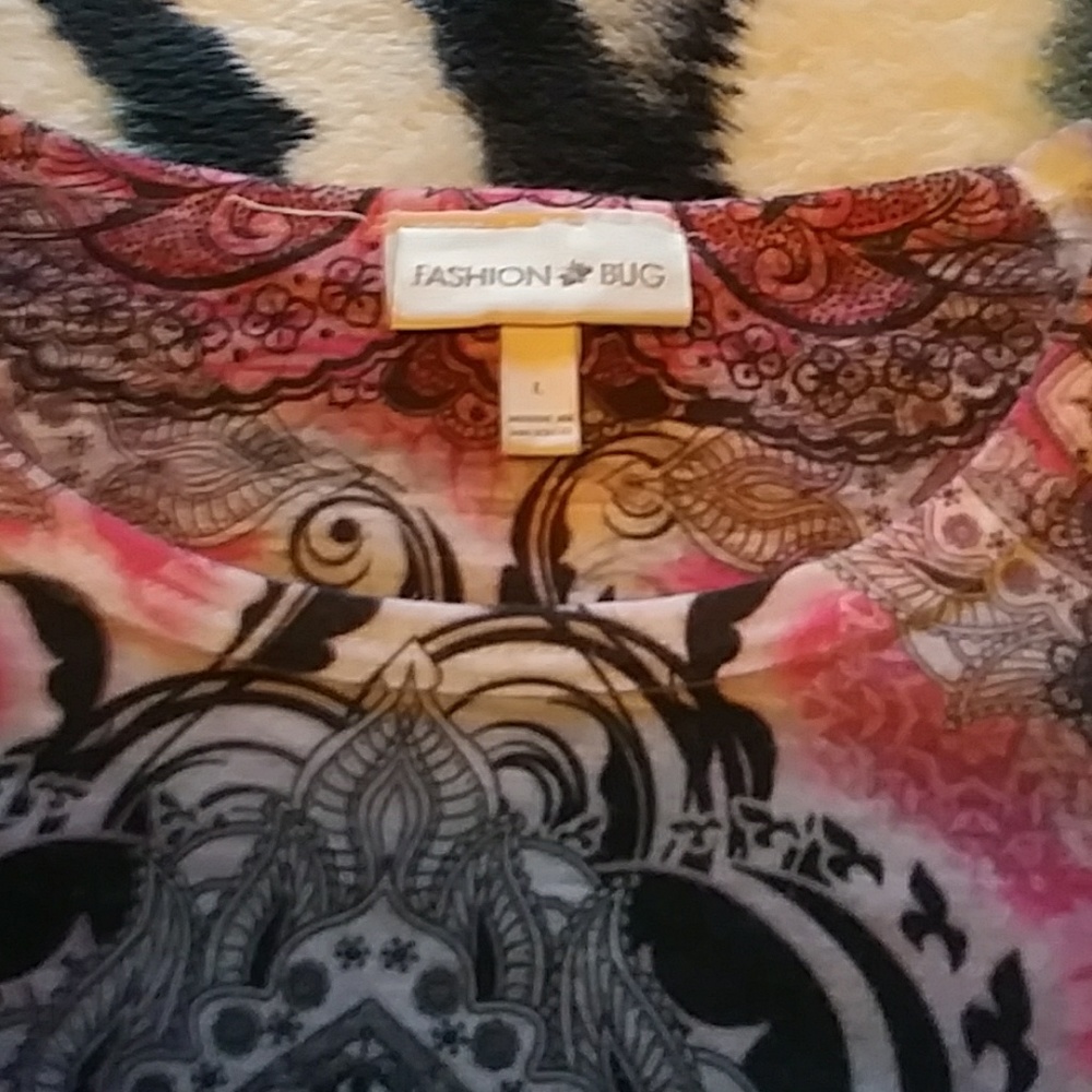 EUC Fashion Bug Sequin Studs Blouse - Picture 2 of 6